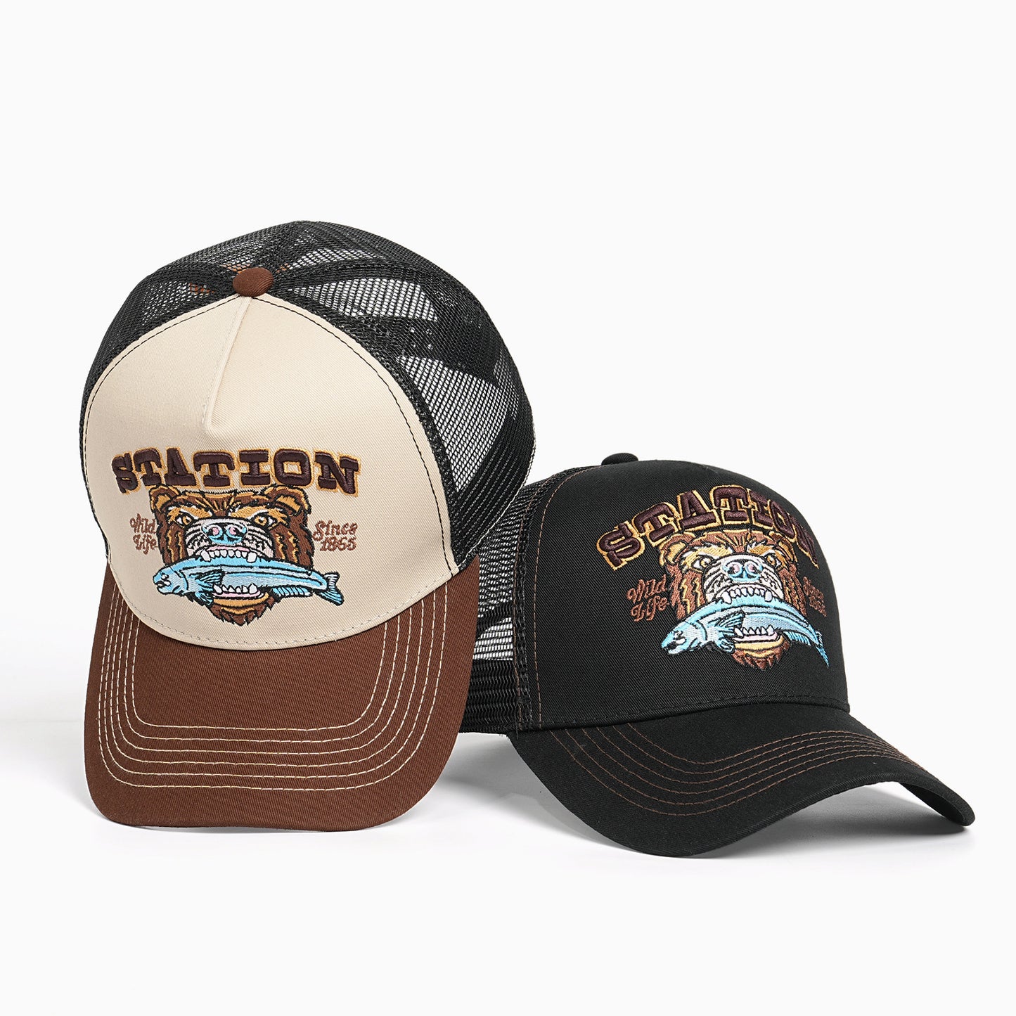 Damen Trucker Cap mit großem Stickmotiv Brehn