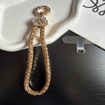 Eleganter Schlüsselanhängerhalter mit Kristallakzenten Brehn