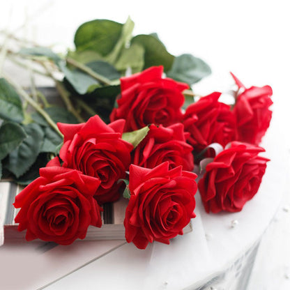 Künstlicher eleganter Rosenstiel