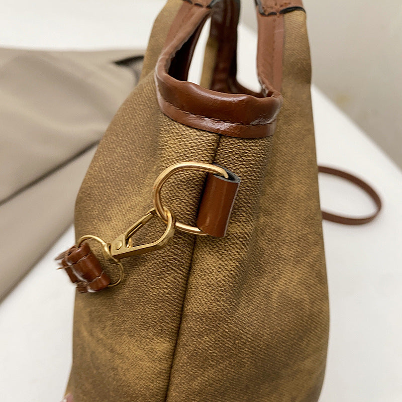 Glänzende Kunstleder-Handtasche