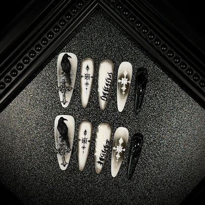 Gothic-inspiriertes Press-On-Nagelkunst-Set