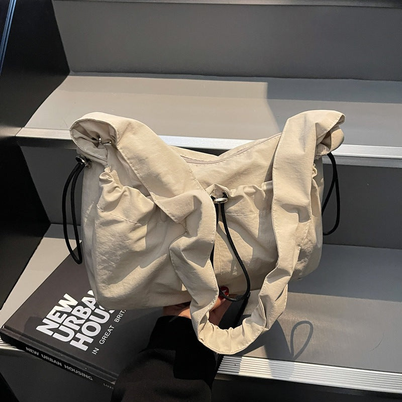 Rüschentasche aus Stoff