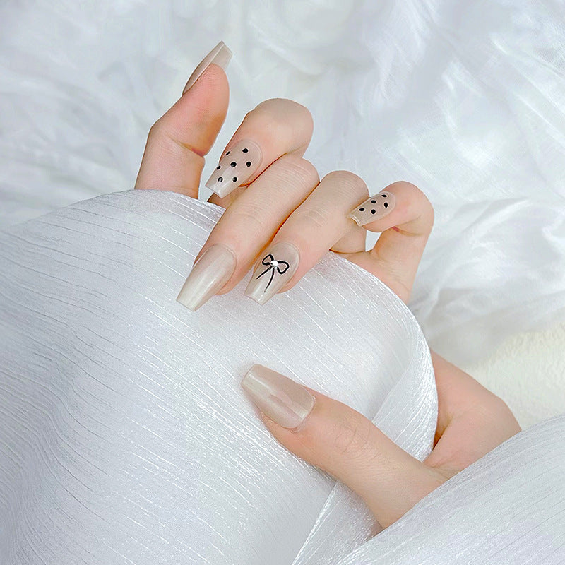 French Tip Press-On Nail Set Brehn
