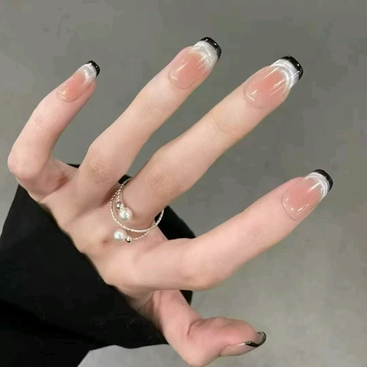 Verspielte Charakter-Nagelkunst-Kollektion Brehn