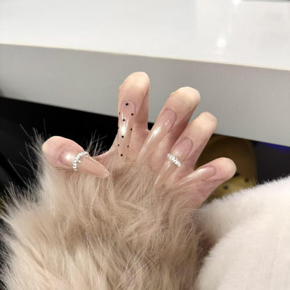 Stiletto-Nagelverlängerungen mit dekorativen Strasssteinen