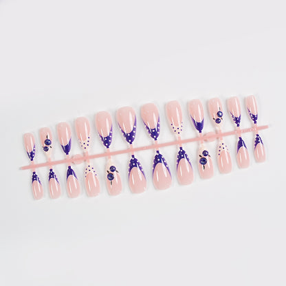 Kreatives Press-On-Nagelkunst-Set