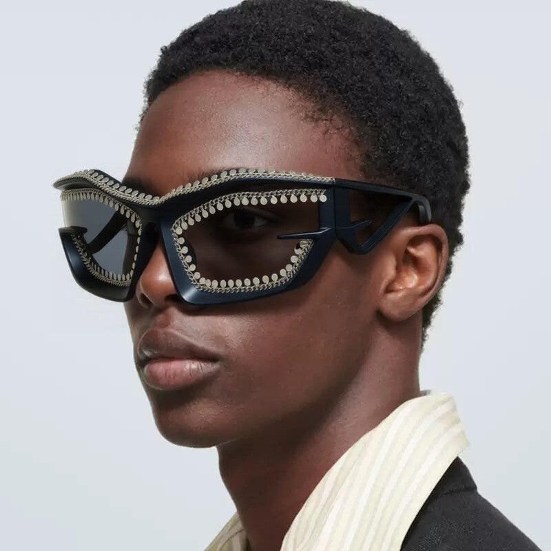 Damen Designer-Sonnenbrille im futuristischen Look mit funkelndem Strassbesatz Brehn