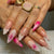 Detaillierte florale Press-On Nagelkunst Brehn