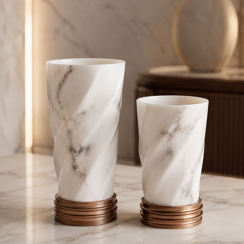 Elegante Marmor Kerzenhalter