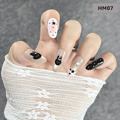 Künstlerisches Press-On Nageldesign Brehn