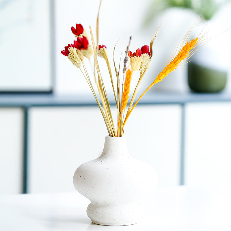 Zeitgenössische Keramik Knospenvase Brehn