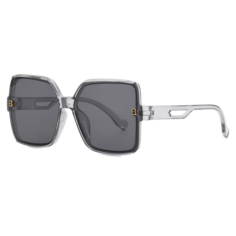 Damen modische oversized Sonnenbrille mit extravaganten Akzenten Brehn