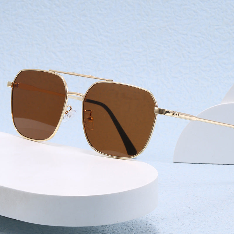 Damen Modische Oversized-Sonnenbrille im edlen Shield-Design Brehn