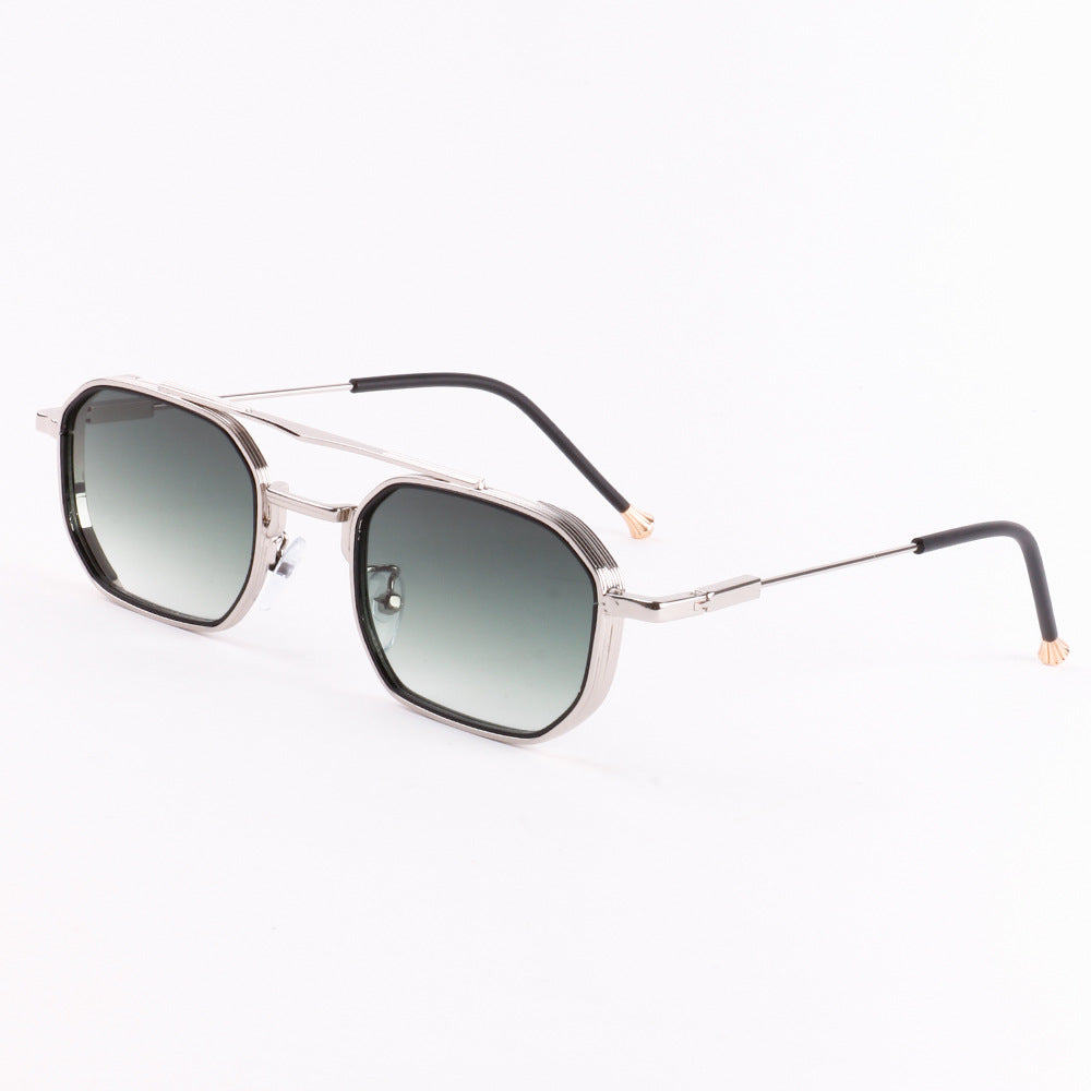 Damen Sonnenbrille mit elegantem, geometrischem Design und hochwertigen Gläsern Brehn