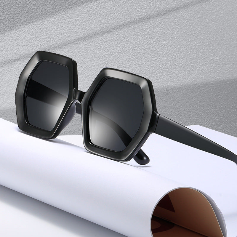 Damen hexagonale Sonnenbrille mit komfortablem Rahmen Brehn