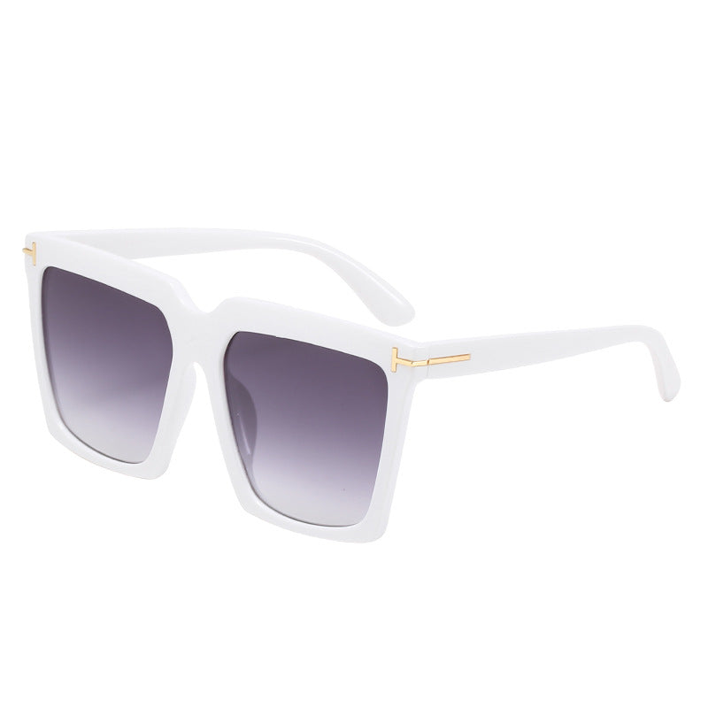 Damen oversized quadratische Sonnenbrille mit luxuriösen Akzenten Brehn
