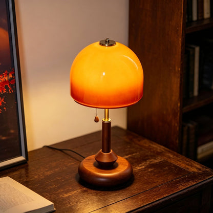 Dekorative Tischlampe