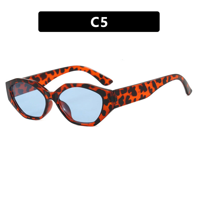 Damen stilvolle Sonnenbrille im modern geometrischen Design mit schützendem UV-Filter Brehn