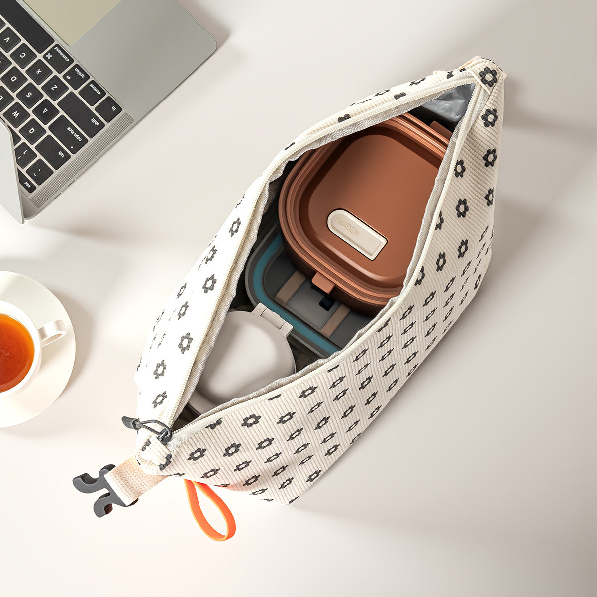 Isolierte Lunch-Tragetasche mit lustigem Erdbeerdesign Brehn