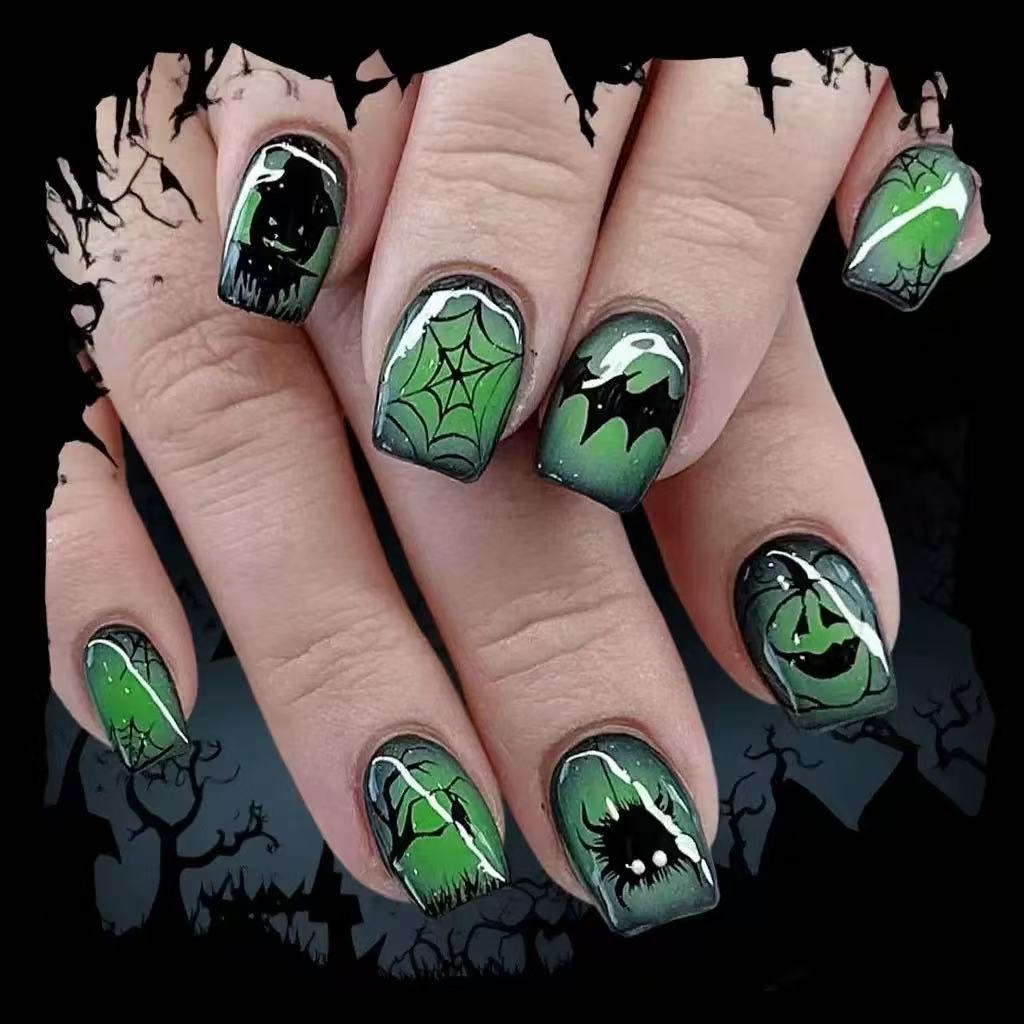 Halloween Nagelkunstset mit kreativen 3D-Motiven Brehn