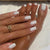 Premium Gel Press-On Nail Set mit elegantem French Tip Design Brehn