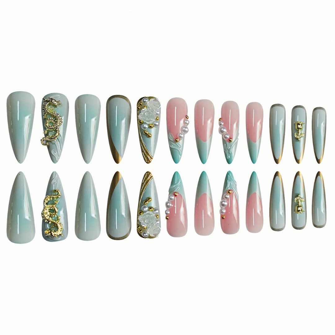Dekorative Stiletto Press-On Nagelkunst Erweiterungen Brehn