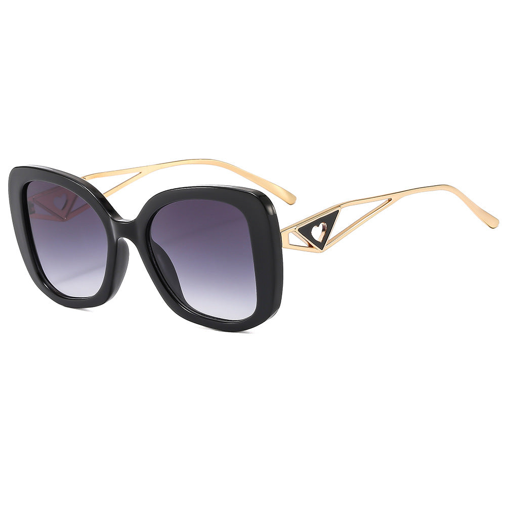 Damen modische oversized Sonnenbrille mit luxuriösem Herzdetail Brehn