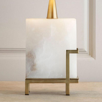 Luxuriöse Alabaster Tischlampe mit Messingbasis