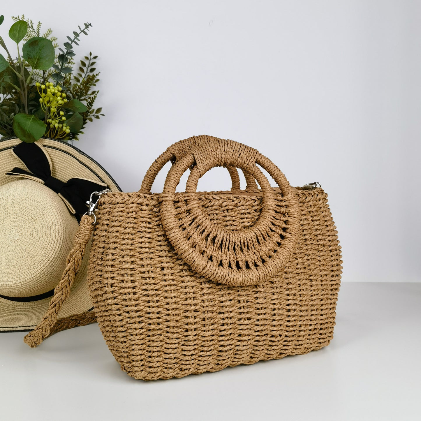 Handgefertigte Rattan-Tasche mit Schulterriemen Brehn