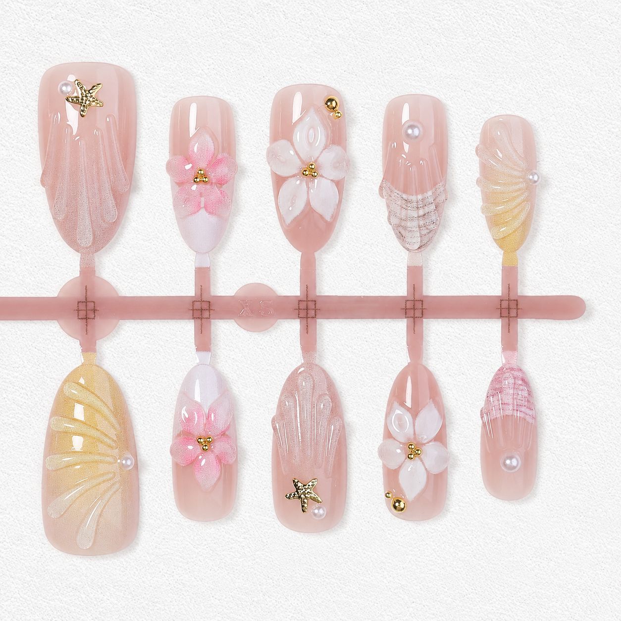 Premium Kunstnägel mit floralen Motiven Brehn