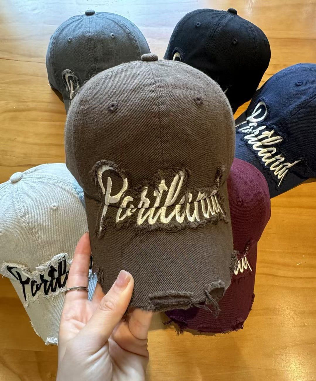 Unisex beschädigte Denim Baseballcap Brehn