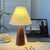 Moderne Holzfuß Tischlampe