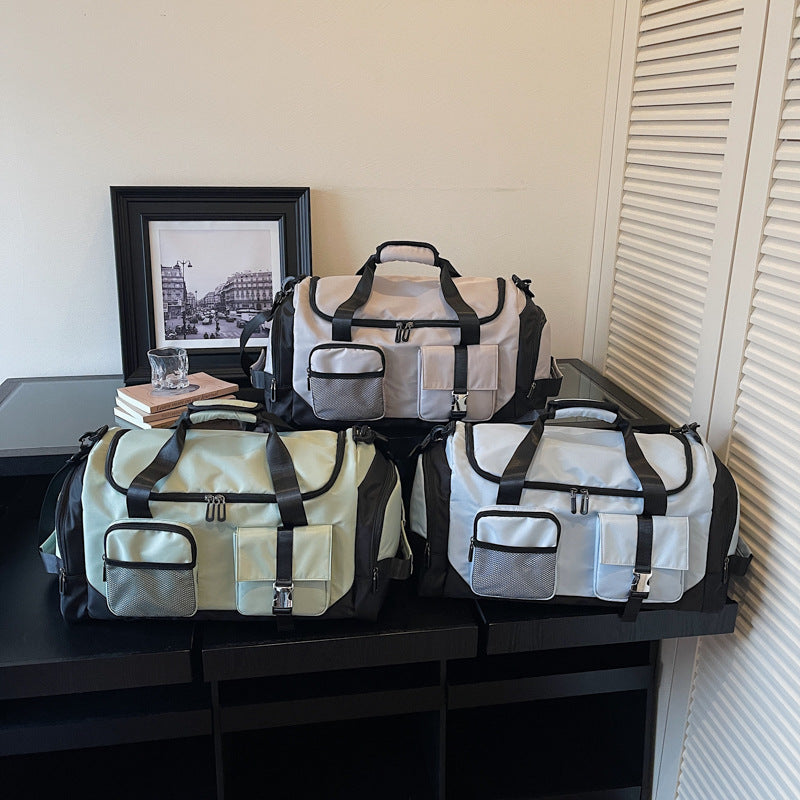 Vielseitige Reisetasche mit mehreren Fächern