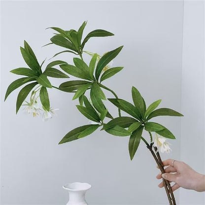 Lebensechte florale Zweig-Arrangement