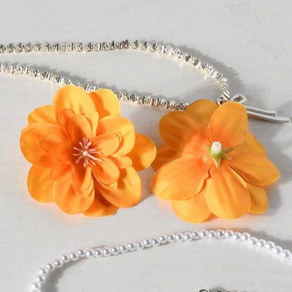 Elegante florale Haarklammern