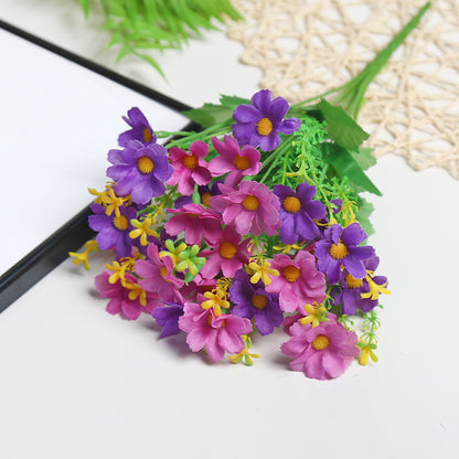 Lebensechter Stoff Blumenstrauß