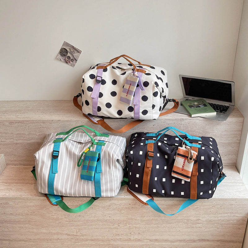 Stylische gepunktete Wochenendreise-Duffle Bag Brehn