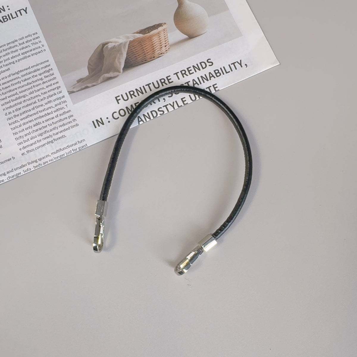 Stylische Leder-Handyband Brehn
