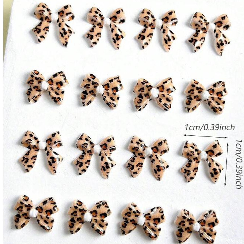 Dekorative Leopardenmuster Nagel Kunst Charms