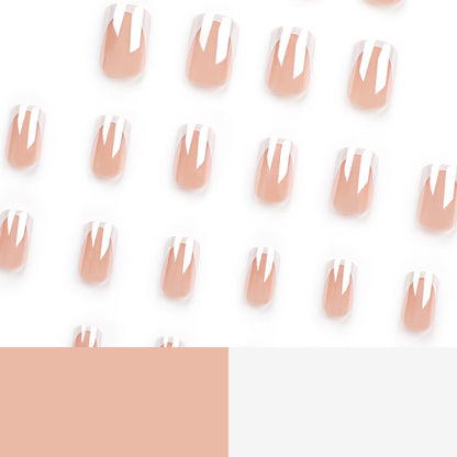 Stylische Acryl-Französische Spitzenägel Brehn