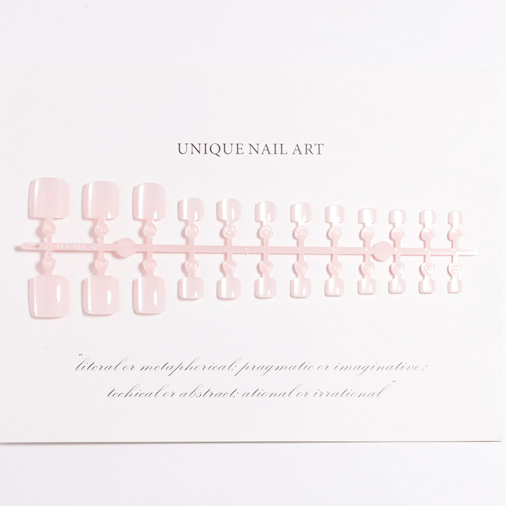 Einzigartige Press-On Nagelkunst Brehn