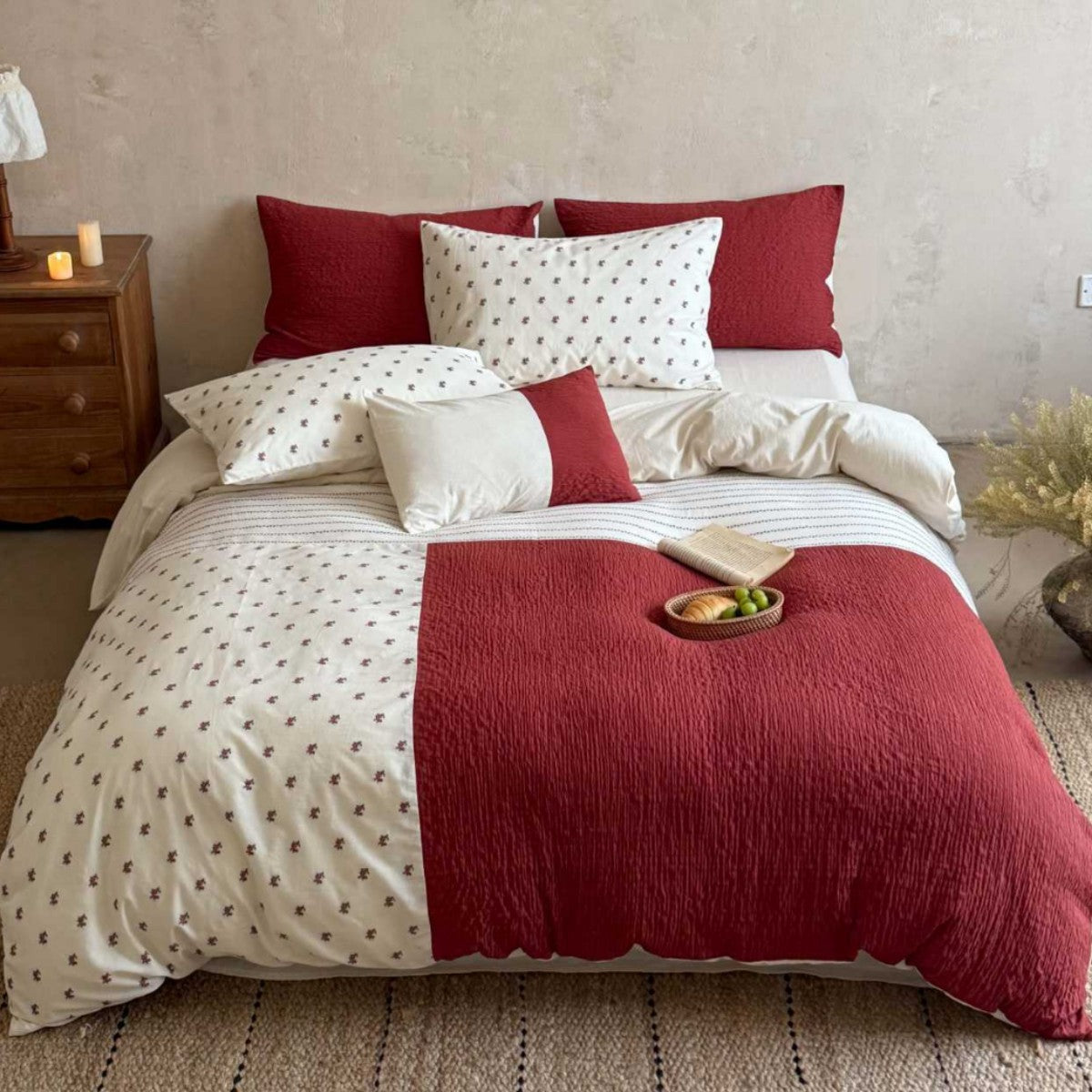 Wendbares Baumwoll-Bettwäscheset mit gestepptem Quilt und feinem Blumenminiprint