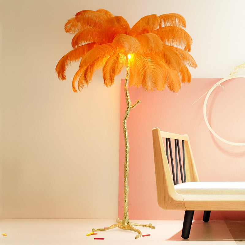 Tropisch inspirierte Stehlampe