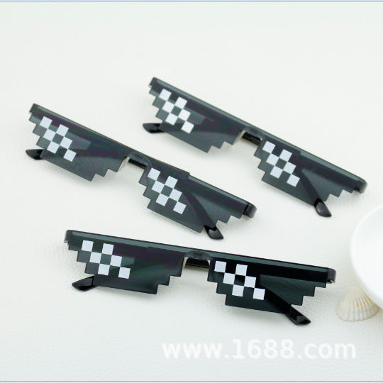 Damen Sonnenbrille im trendigen Pixel-Design Brehn