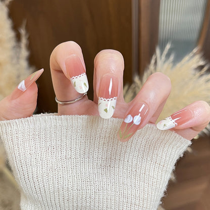 Floral Spitzenbesatz Press-On Nagelkunst Brehn
