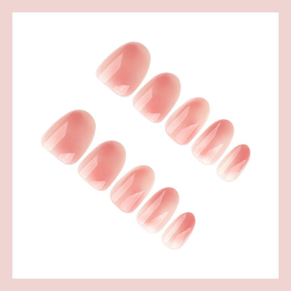 Hochwertiges Kunstnagelset mit elegantem Natürlichem Finish Brehn