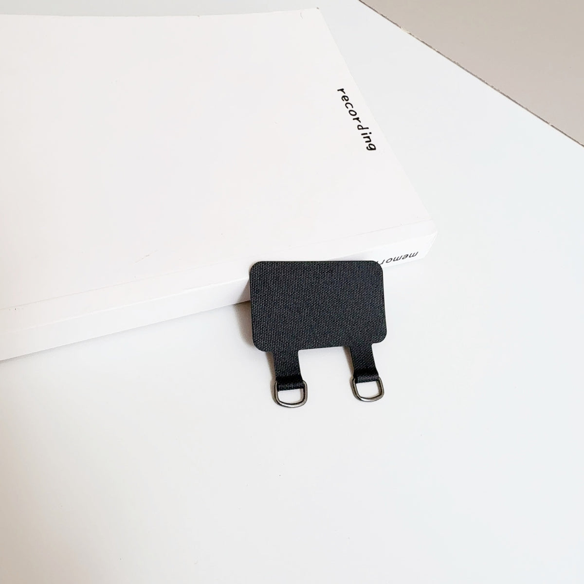 Minimalistischer Kartenhalter Brehn