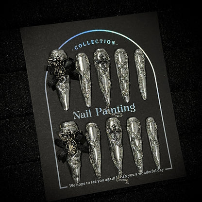 Dekorative Nagelkunst
