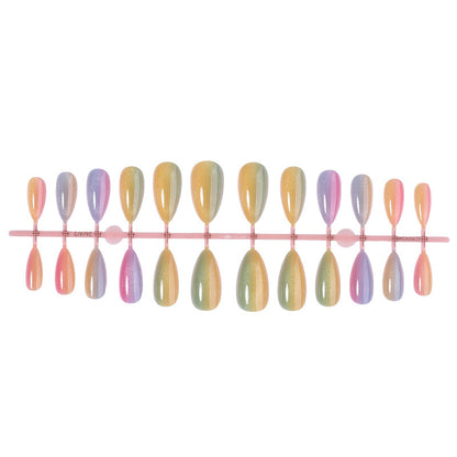 Elegantes und kreatives Kunstnagelset Brehn