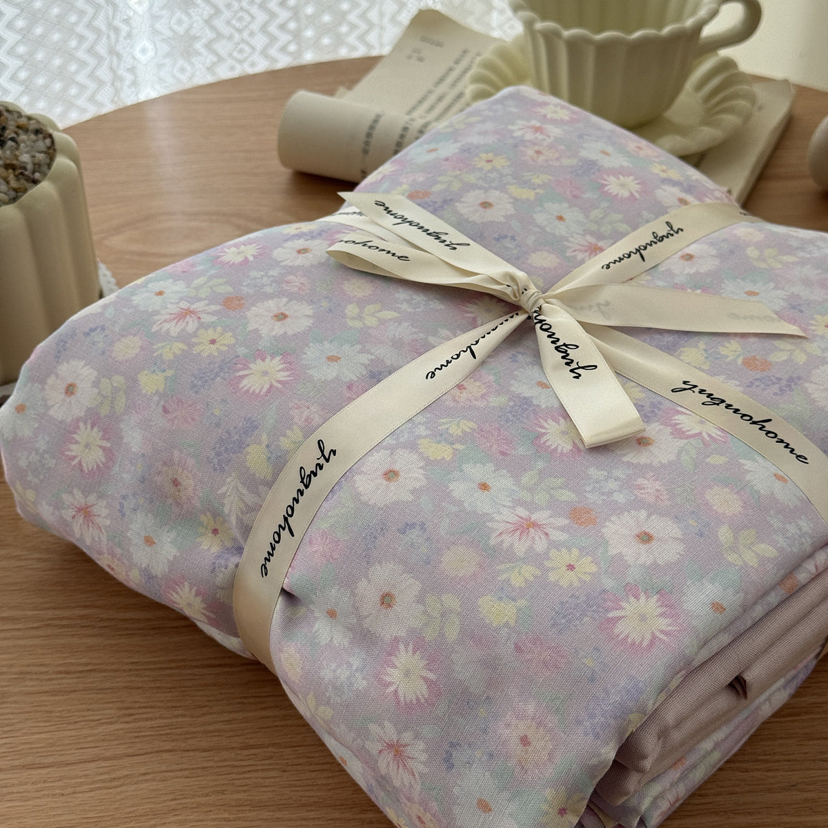 Blumenmuster Baumwolle-Leinen Bettbezug Geschenkset mit wendbarem Finish und tiefen Eckbändern